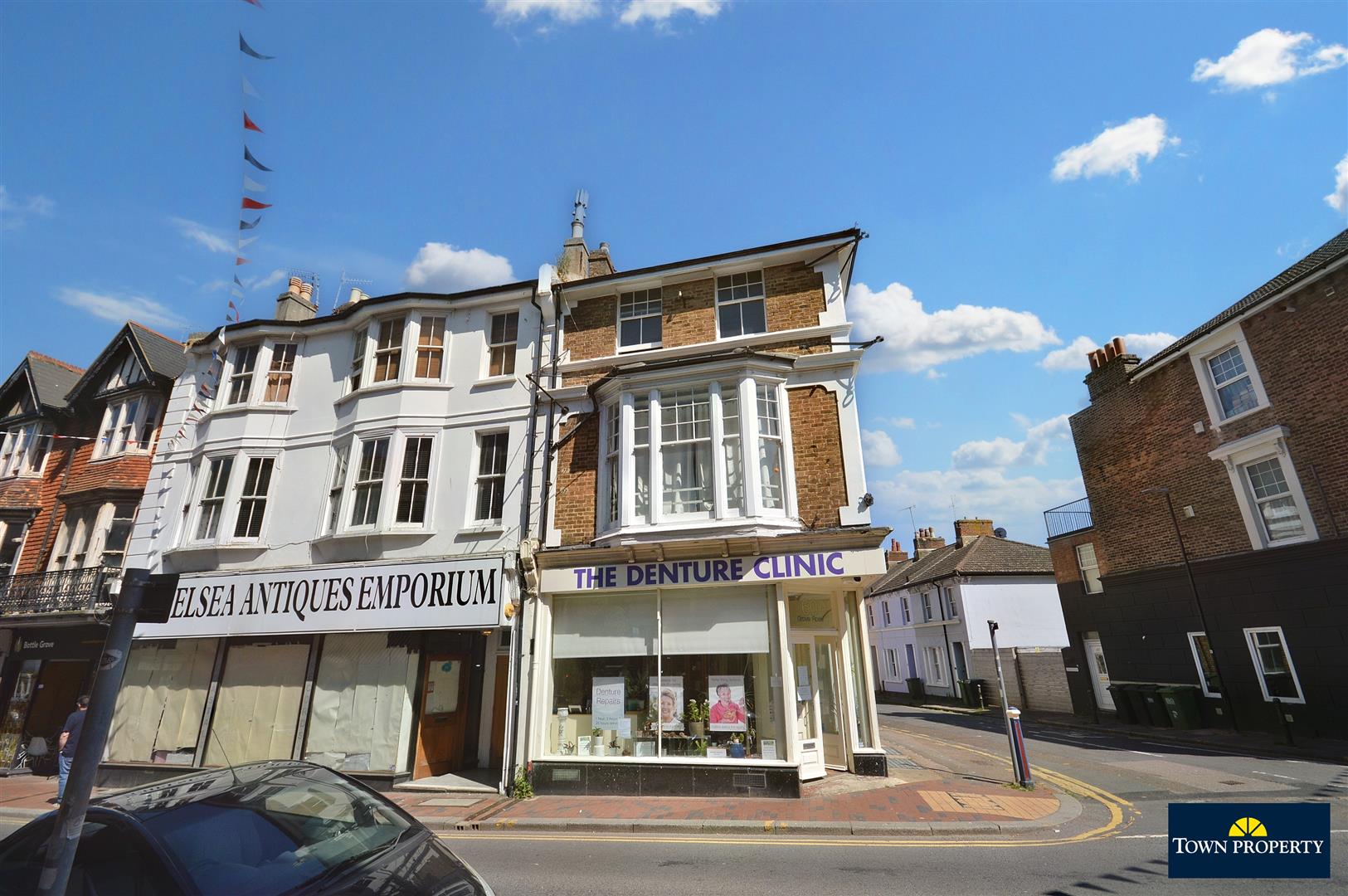 Property Details for Grove Road Eastbourne BN21 4UD Town Property